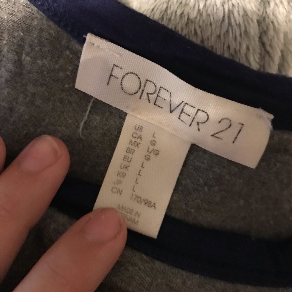 Croptop - Picture 3 of 3